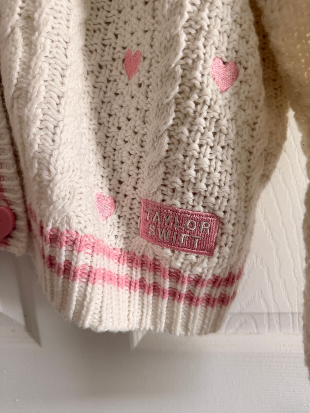 Taylor Swift- Lover Album Cardigan with Pink Hearts - Picture 2 of 7